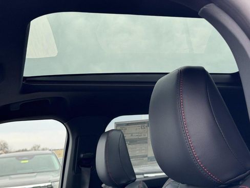 New 2026 Ford Explorer ST-Line image 16