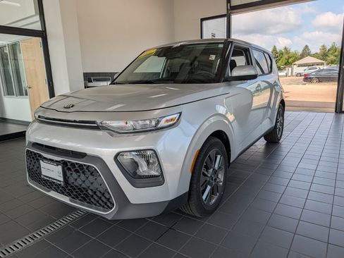 Used 2021 Kia Soul S FWD image 6