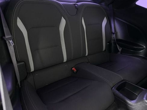 Used 2017 Chevrolet Camaro LT RWD image 28