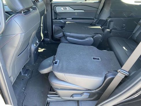 New 2026 Ford Explorer ST-Line w/ ST-Line Street Pack image 11