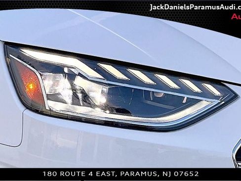 Used 2023 Audi A4 2.0T Premium w/ Convenience Package image 21