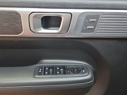 Used 2024 Hyundai Santa Fe Limited FWD image 25