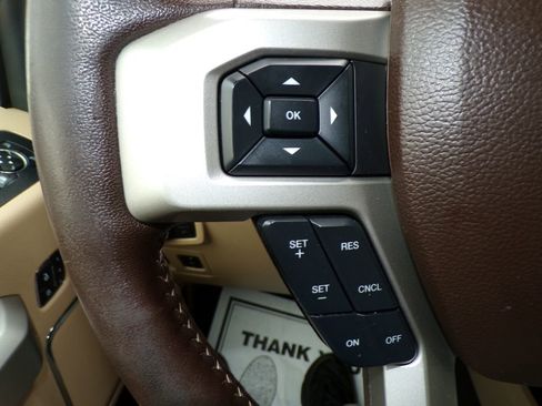 Used 2019 Ford F150 Lariat w/ Equipment Group 502A Luxury AWD/4WD image 32