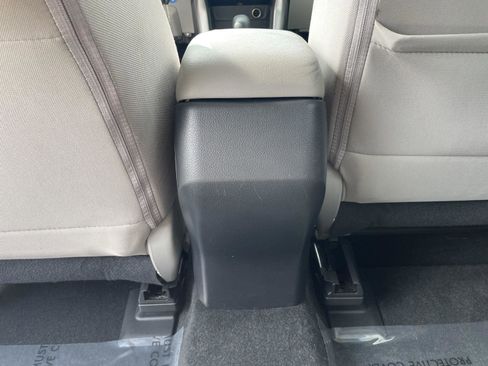 Used 2015 Subaru Forester 2.5i Premium AWD/4WD image 22