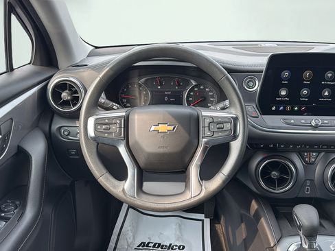 Used 2024 Chevrolet Blazer LT w/ Convenience Package AWD/4WD image 19