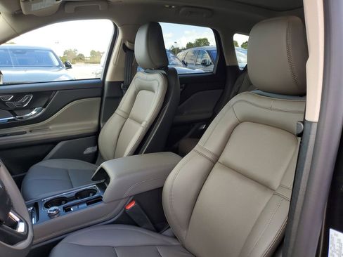 New 2026 Lincoln Corsair Grand Touring AWD/4WD image 22