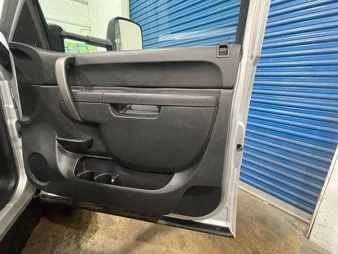 Used 2014 GMC Sierra 2500 SLE w/ SLE Preferred Package image 25