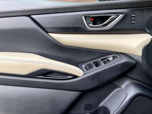 Used 2021 Subaru Ascent Limited w/ Technology Package image 15