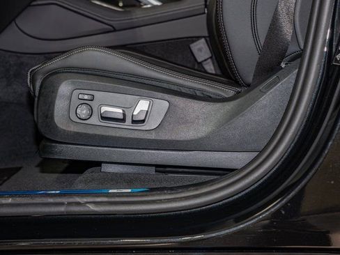 New 2026 BMW X6 xDrive40i w/ Premium Package image 15