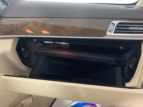 Used 2014 Mercedes-Benz E 350 Sport image 45