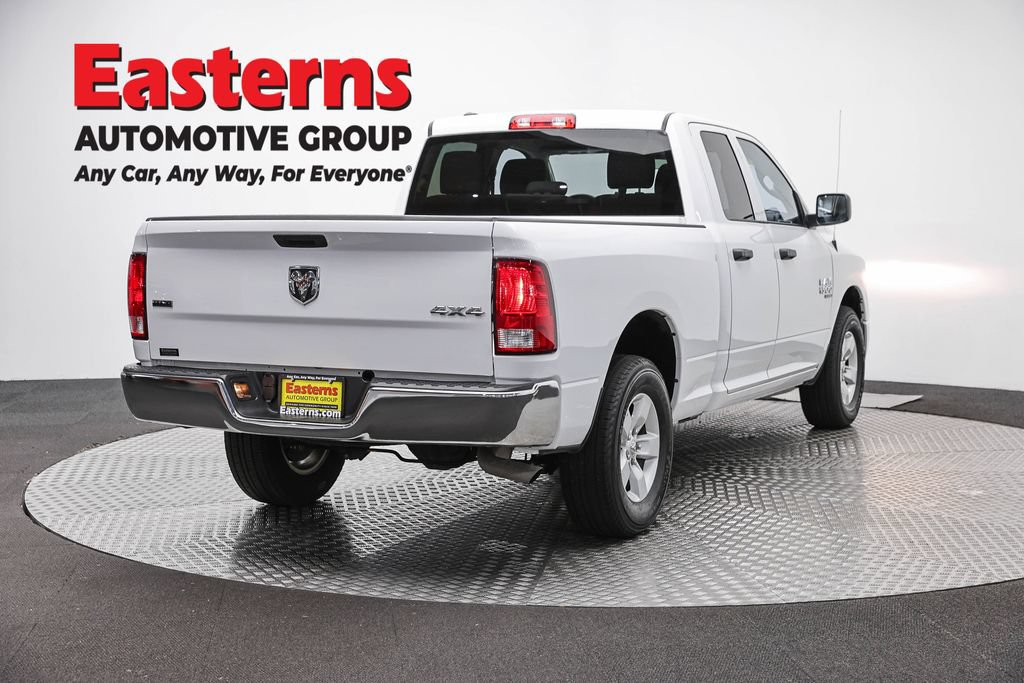 Used 2024 RAM 1500 Classic SLT AWD/4WD image 6