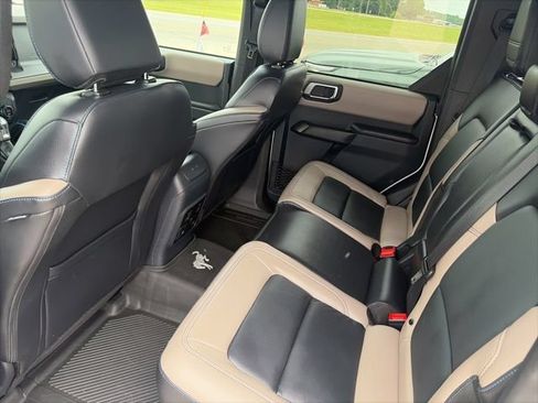 Used 2024 Ford Bronco Wildtrak AWD/4WD image 13
