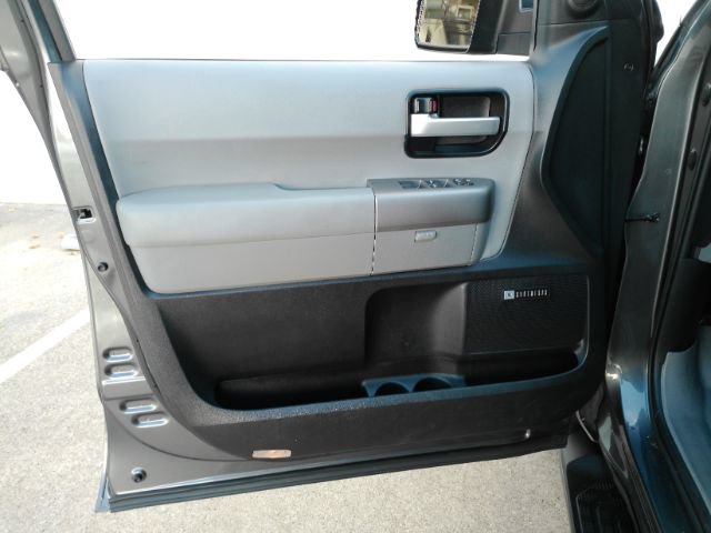 Used 2013 Toyota Sequoia Limited RWD image 14