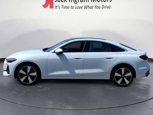 New 2025 Audi A5 2.0T Prestige image 2