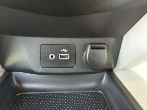 Certified 2020 Nissan Rogue Sport SV FWD image 39