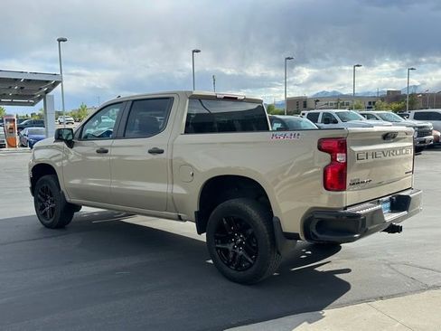 Certified 2023 Chevrolet Silverado 1500 Custom Trail Boss w/ LPO, Dark Essentials Package AWD/4WD image 19