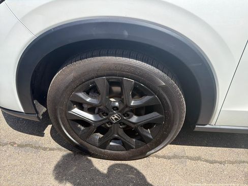 Used 2023 Honda HR-V Sport image 14