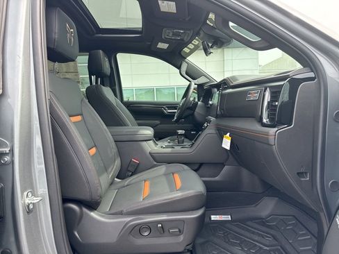 New 2026 GMC Sierra 1500 AT4 w/ AT4 Premium Package AWD/4WD image 18