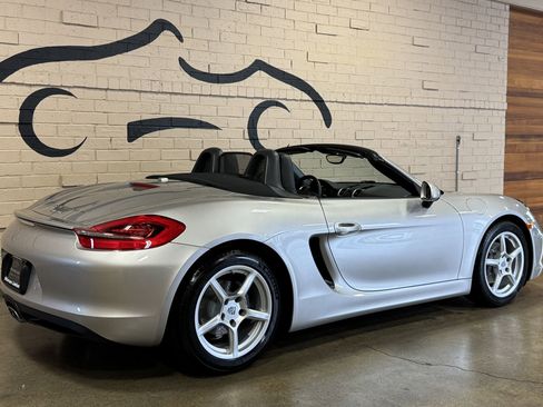 Used 2013 Porsche Boxster RWD image 8