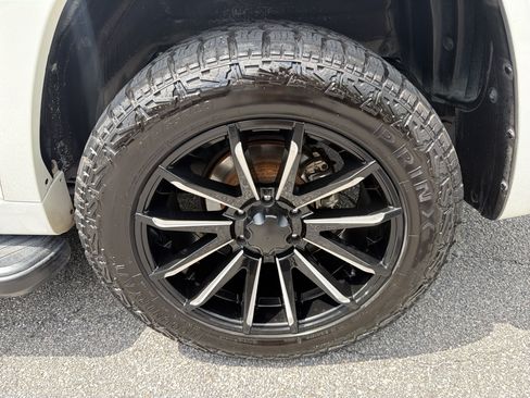 Used 2019 Toyota 4Runner Limited RWD image 28