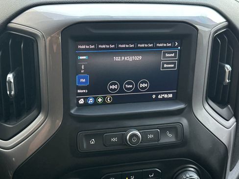Used 2019 Chevrolet Silverado 1500 Custom w/ Custom Max Trailering Package AWD/4WD image 17