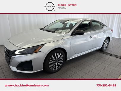 Used 2024 Nissan Altima 2.5 SV