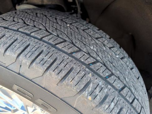 Used 2023 GMC Yukon XL Denali image 29