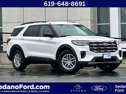 New 2026 Ford Explorer Active w/ Active Comfort Package image 1