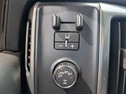 Used 2018 Chevrolet Silverado 1500 LT w/ All Star Edition AWD/4WD image 25