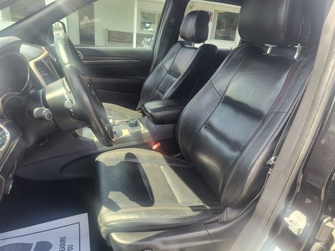 Used 2014 Jeep Grand Cherokee Limited image 15