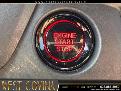 Used 2025 Honda Pilot Black Edition image 25