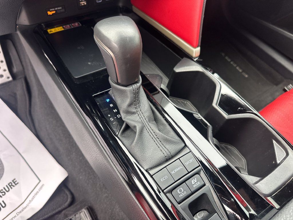 Used 2025 Toyota Camry XSE FWD image 20