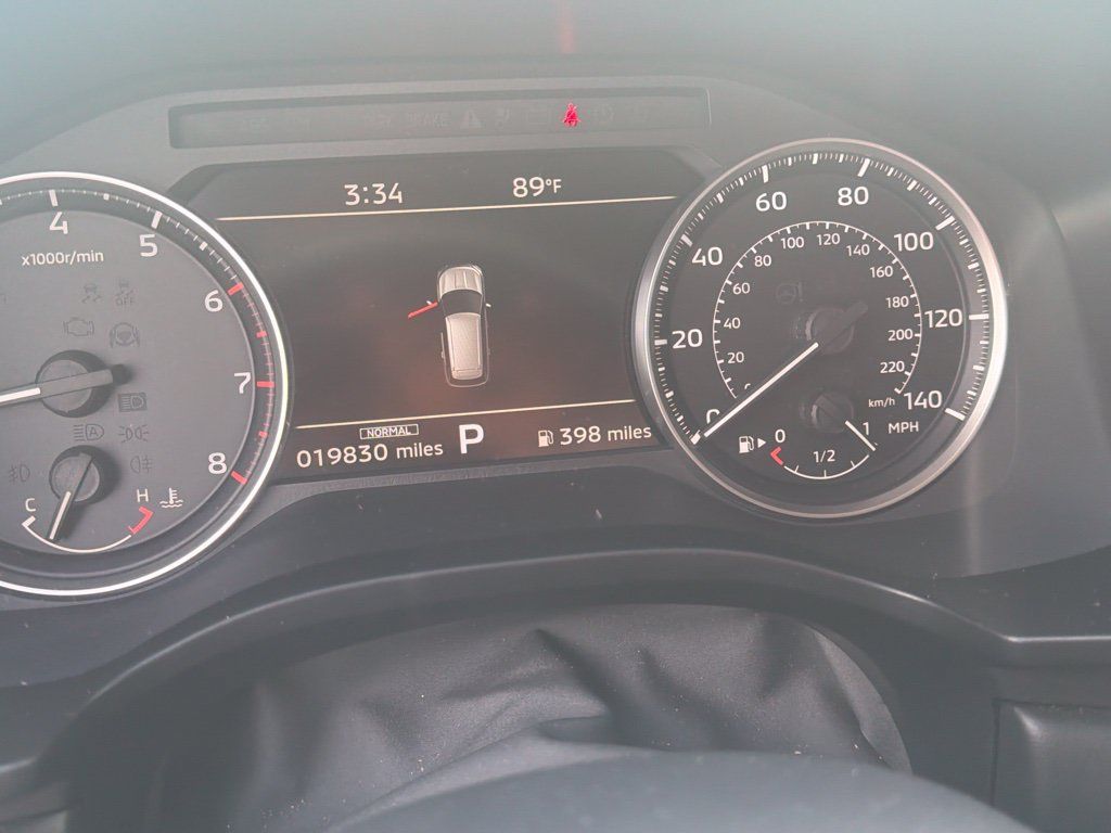 Used 2025 Mitsubishi Outlander SE AWD/4WD image 2