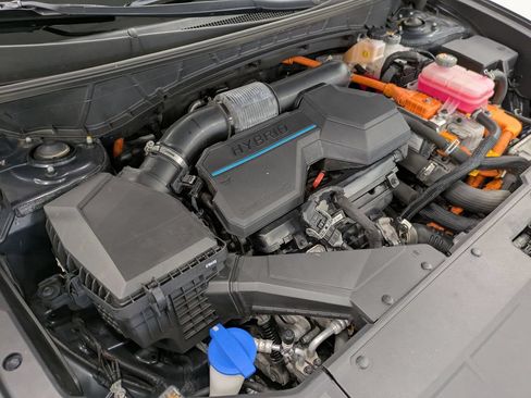 Certified 2022 Hyundai Tucson Limited AWD/4WD image 30