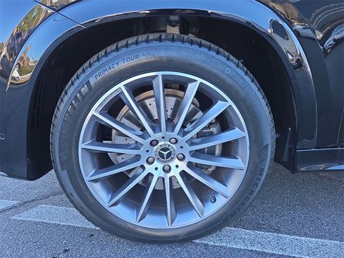 Certified 2025 Mercedes-Benz GLE 580 4MATIC image 9