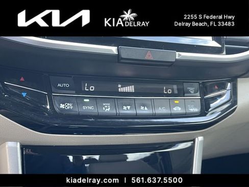 Used 2017 Honda Accord EX-L image 23