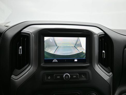 Certified 2021 Chevrolet Silverado 1500 Custom RWD image 17