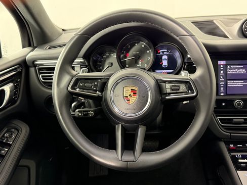 New 2025 Porsche Macan image 19