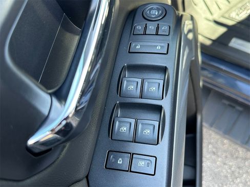 Used 2018 Chevrolet Silverado 1500 LTZ Z71 w/ Centennial Edition image 23