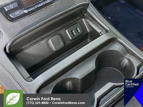 Used 2019 Chevrolet Tahoe Premier w/ Premier Plus Edition AWD/4WD image 21