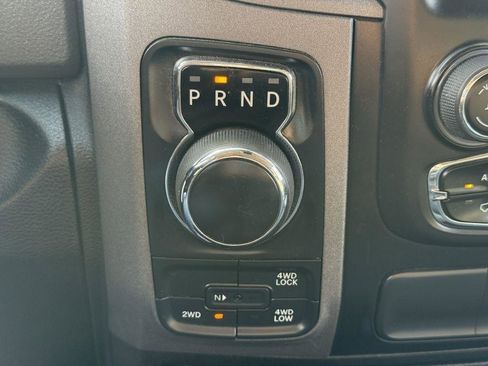 Used 2019 RAM 1500 Express w/ Express Value Package AWD/4WD image 30