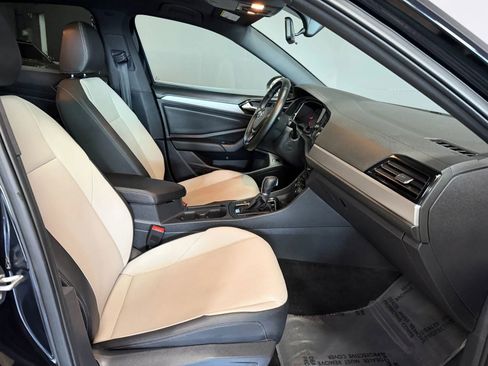 Used 2019 Volkswagen Jetta R-Line FWD image 20