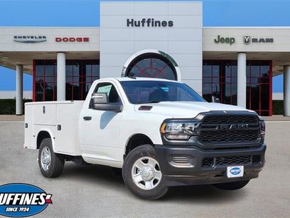 New 2024 RAM 2500 Tradesman w/ Convenience Group