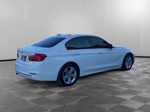 Used 2017 BMW 330i xDrive Sedan image 5