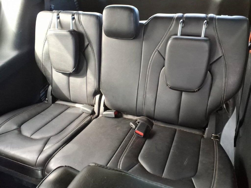 Used 2025 Chrysler Pacifica Select FWD image 15
