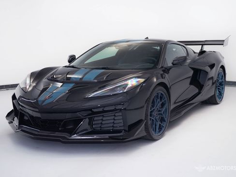 Used 2026 Chevrolet Corvette ZR1 RWD image 2