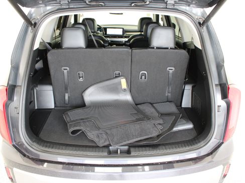 Used 2025 Kia Telluride S FWD image 36