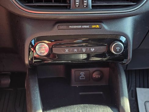 Used 2023 Ford Escape Active w/ Tech Pack #1 AWD/4WD image 18