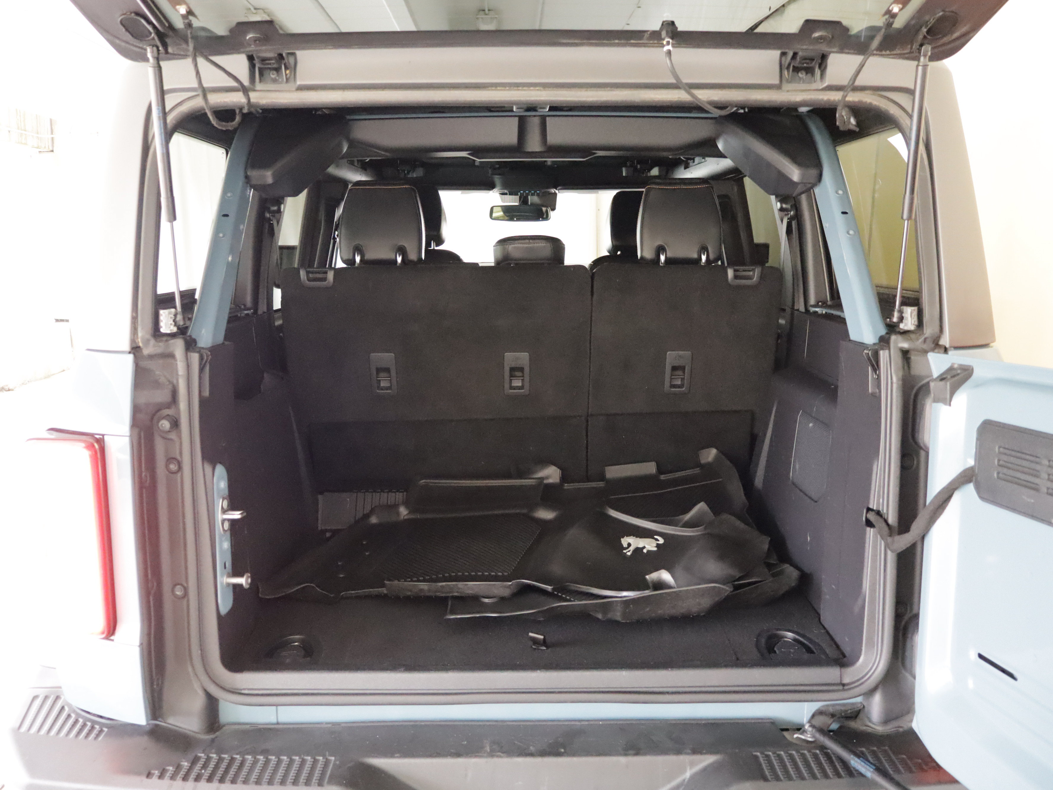 Used 2023 Ford Bronco Badlands AWD/4WD image 24