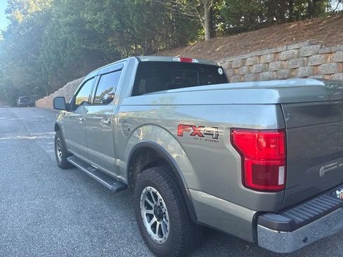 Used 2019 Ford F150 Lariat w/ Equipment Group 502A Luxury AWD/4WD image 6